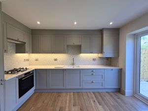 Photo 9- click for photo gallery